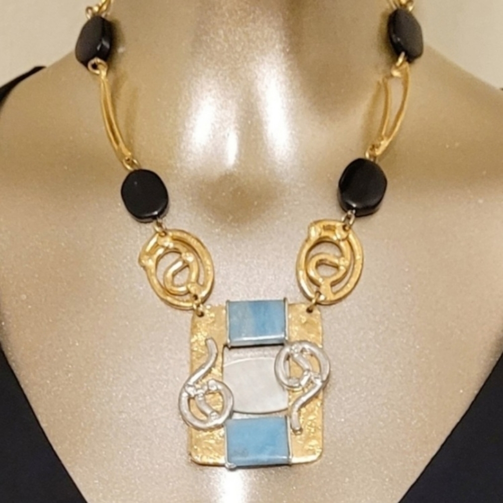 VINTAGE COUTURE SIGNED J. JANSEN RUNWAY NECKLACE